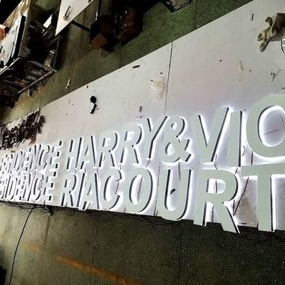 تابلوی حروف با نور پس‌زمینه رستوران با عمق 2 تا 20 سانتی‌متر تابلوی تابلوی ال‌ای‌دی درخشان اکریلیک