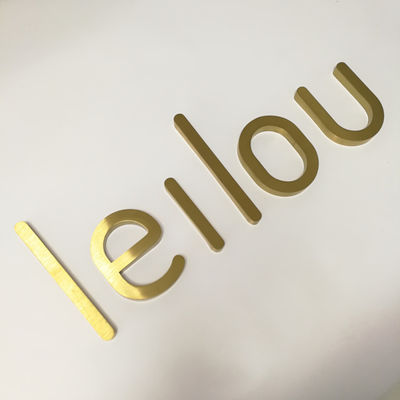 فروشگاه لوازم آرایشی OEM ODM علامت نامه فلزی ساخته شده در فضای باز