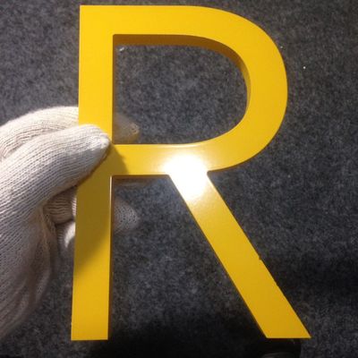 لوگوی چاپ شده با اشعه ماوراء بنفش 15 میلی متری 3 بعدی با حروف اکریلیک غیر سمی