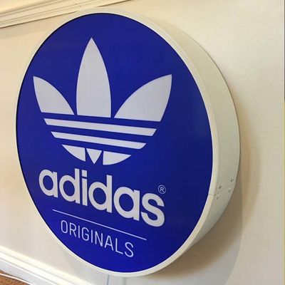 پایه دیواری طرح تابلو تابلوی تابلوی اسم کافی شاپ اکریلیک آلومینیومی