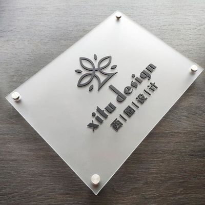 حروف الفبای اکریلیک سفید الهام بخش تبلیغات حروف اکریلیک ساخته شده