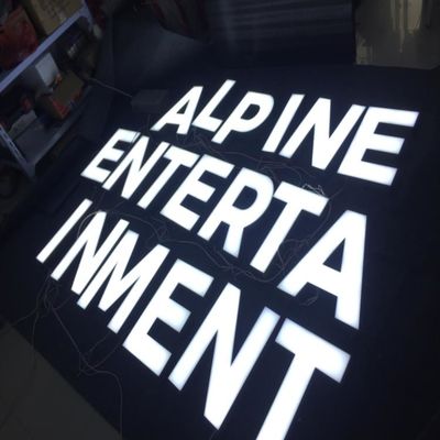 آبکاری از جنس استنلس استیل تابلوی لوگوی سه بعدی LED سفارشی