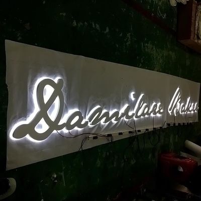 تابلوی جلوی مغازه ضد آب Ip67 3D Letter Signboard Brushed Metal Ss304