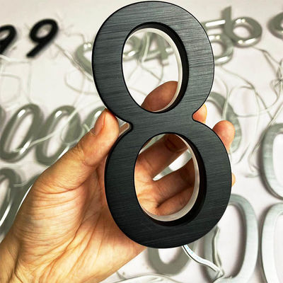 تابلوی حروف اکریلیک سه بعدی با نور پس زمینه با رنگ مشکی به ضخامت 12 سانتی متر