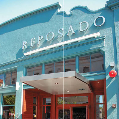 حروف ساخته شده از فولاد ضد زنگ هتلی برش تخت 20-200 میلی متر ضخامت